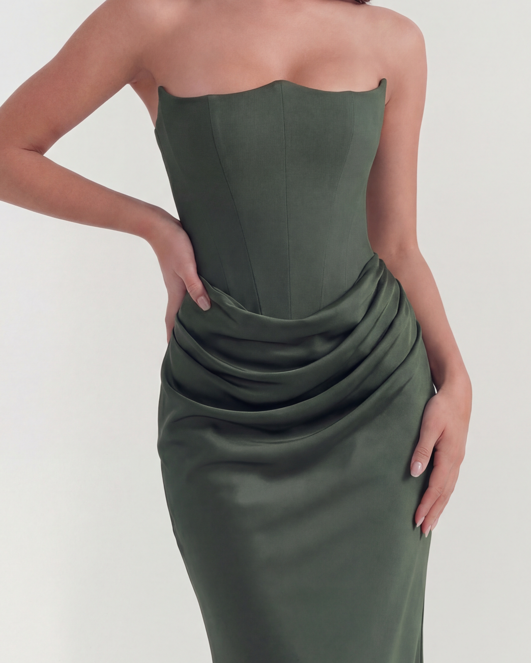 Yona - Elegant Corset Maxi Dress