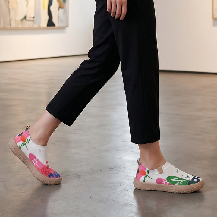 Avery - Lightweight Fashion Walking Shoes