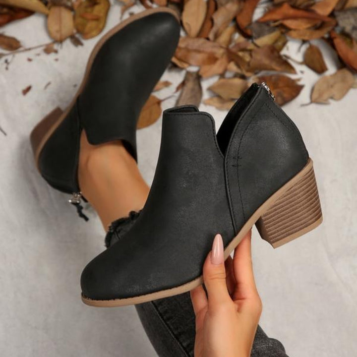 Hera – Textured Fringe Ankle Boots
