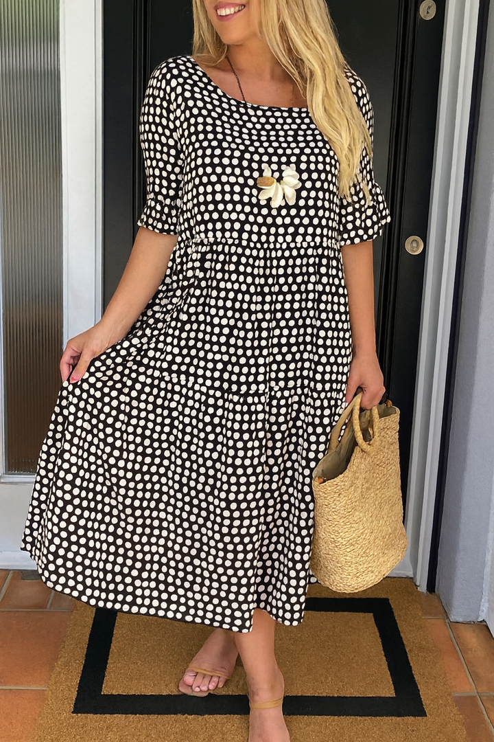 Serry – Short-Sleeve Midi Dress
