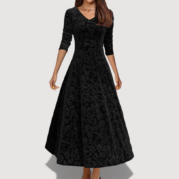 Sia - Elegant Velvet Dress