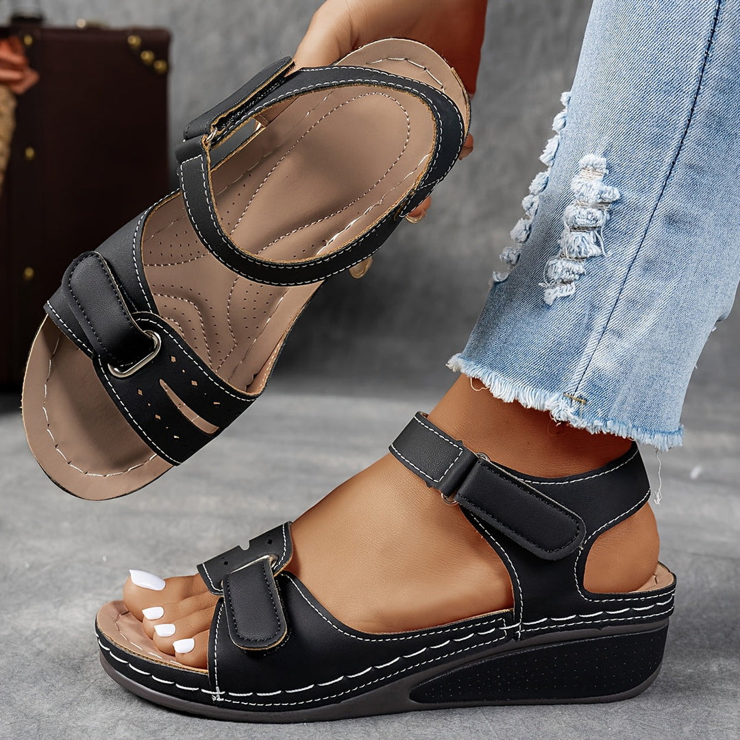 Riza – Elegant Orthopedic Sandals