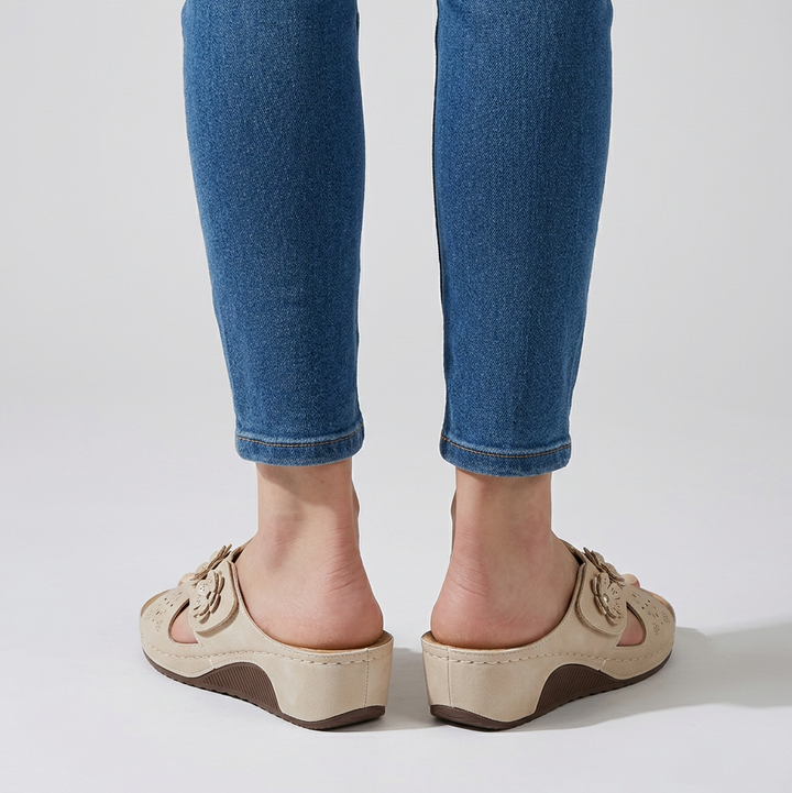 Tonie - Cushioned Platform Sandals