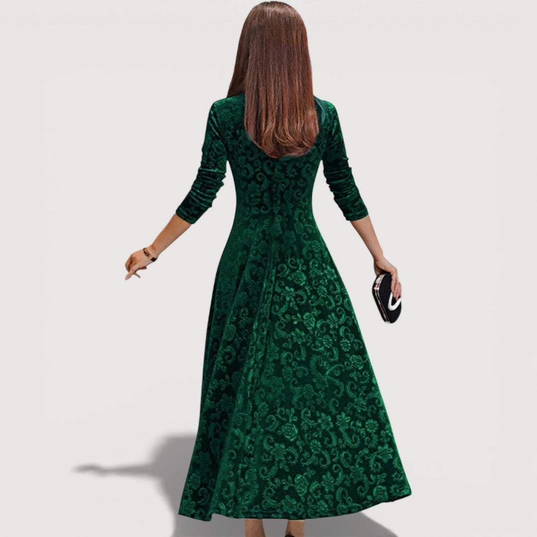 Sia - Elegant Velvet Dress