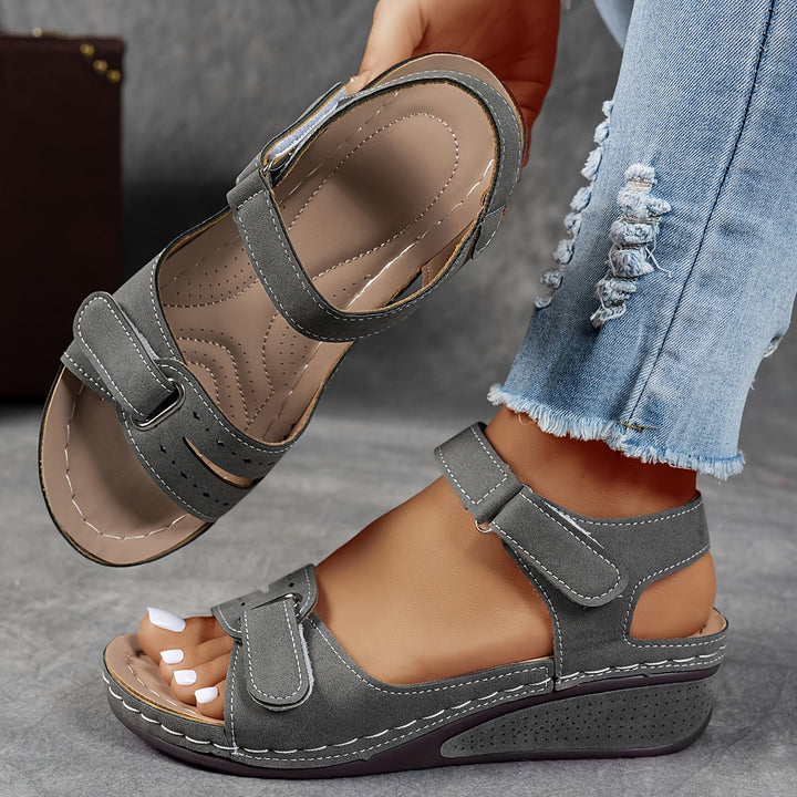 Riza – Elegant Orthopedic Sandals