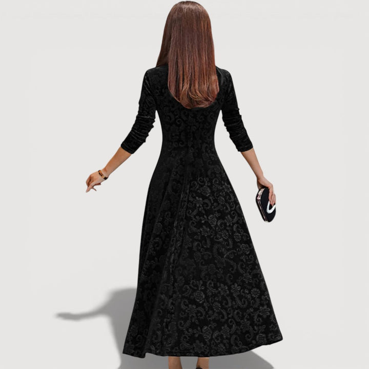 Sia - Elegant Velvet Dress