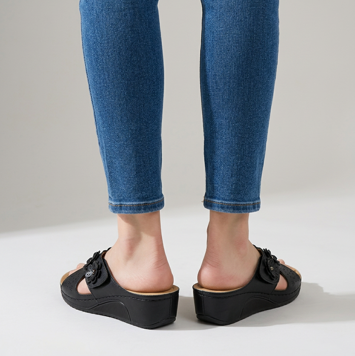 Tonie - Cushioned Platform Sandals