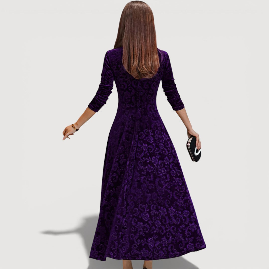 Sia - Elegant Velvet Dress
