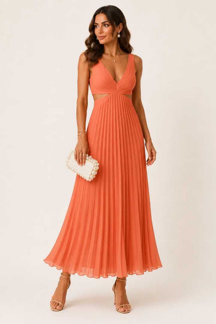 Eilene - Elegant Pleated Maxi Dress