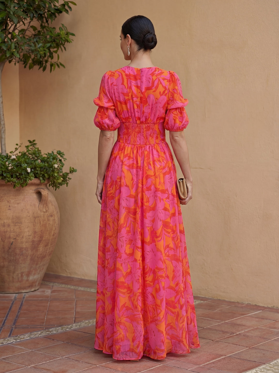 Laina - Flowing V-Neck Maxi Dress