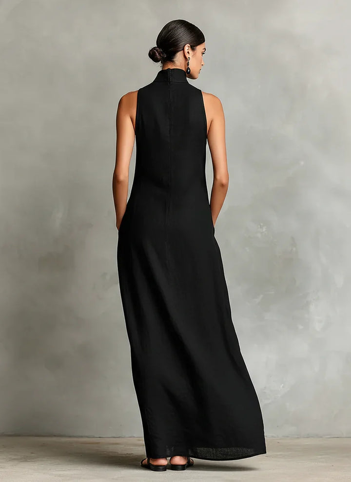 Divina - Minimalist Maxi Dress