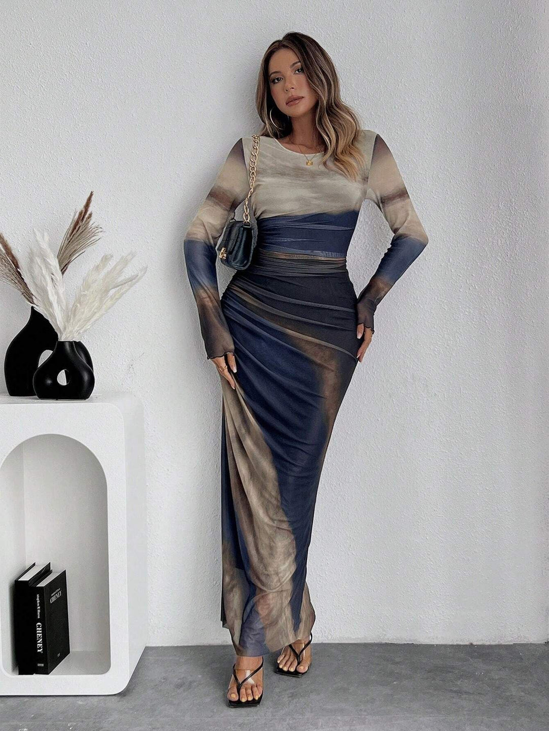 Tyronia – Printed Long Sleeve Bodycon Maxi Dress