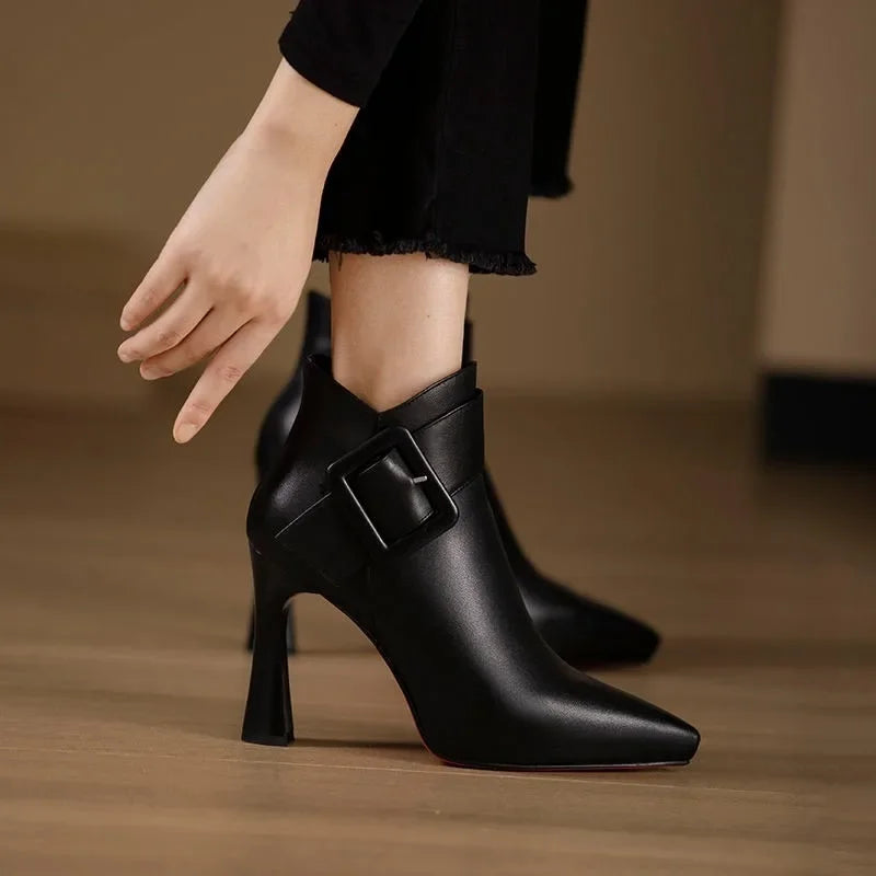 Avelle – Buckle Ankle Boots