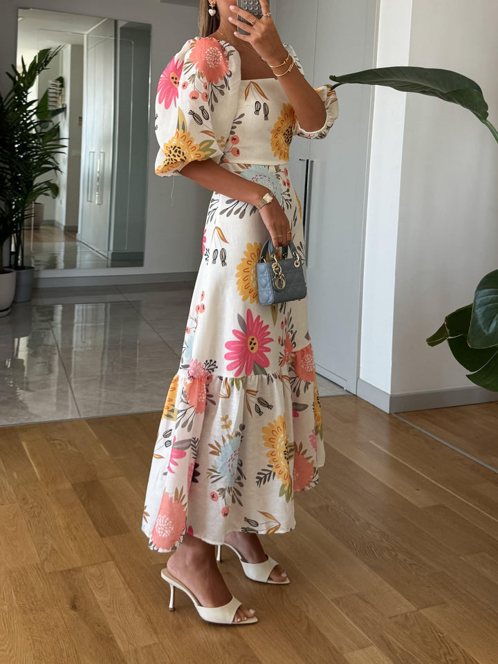 Gianna - Romantic Floral Midi Dress