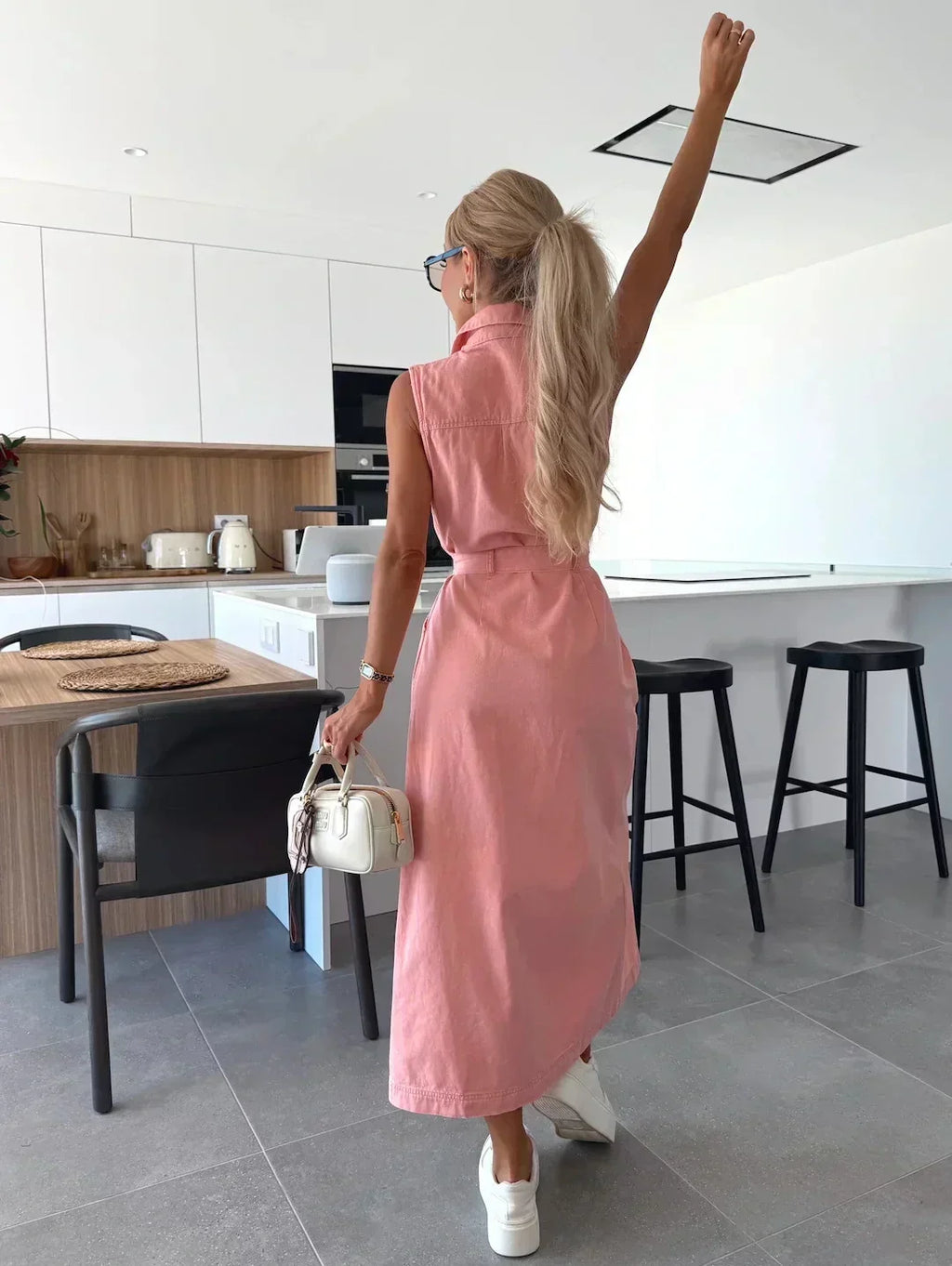 Madison - Long sleeveless denim dress