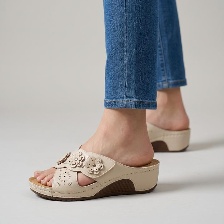 Tonie - Cushioned Platform Sandals