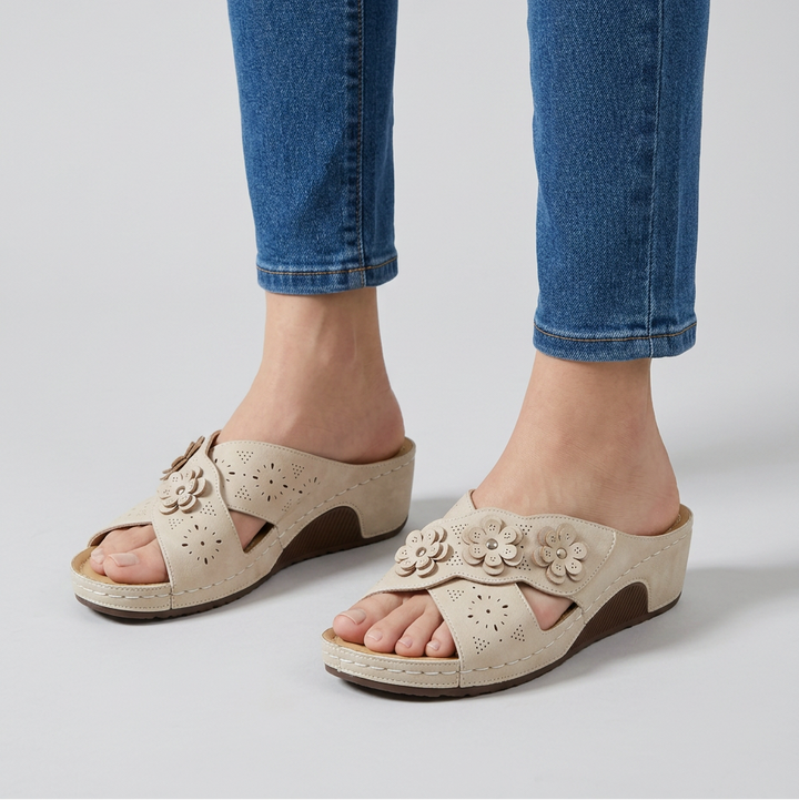 Tonie - Cushioned Platform Sandals