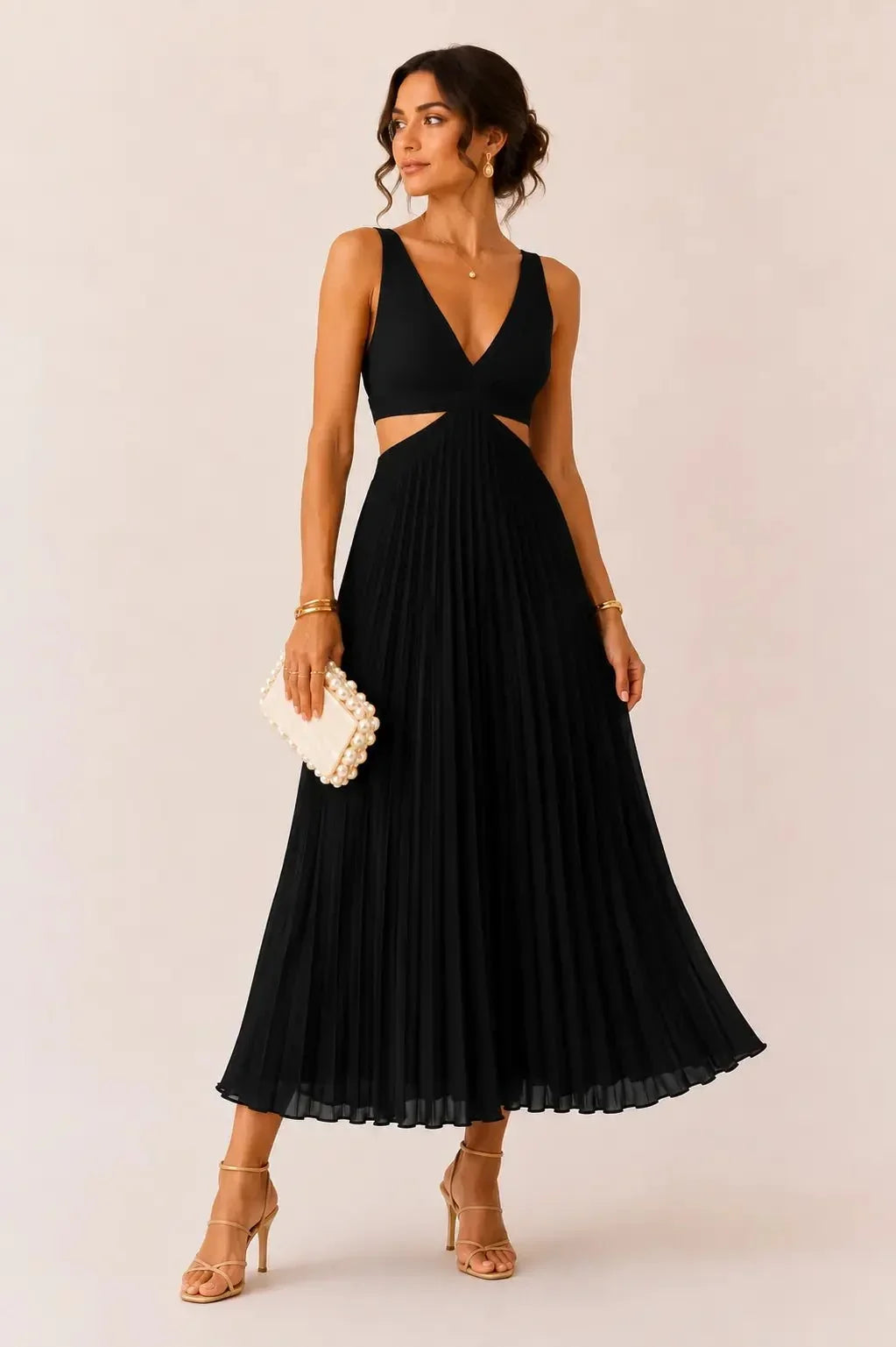 Eilene - Elegant Pleated Maxi Dress