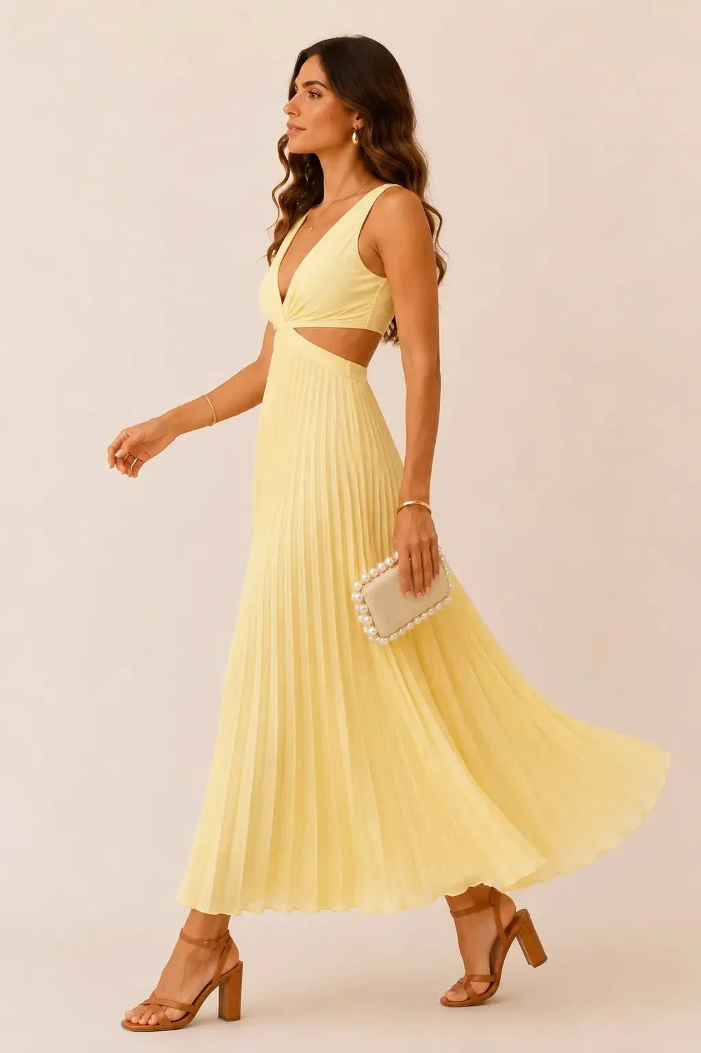 Eilene - Elegant Pleated Maxi Dress