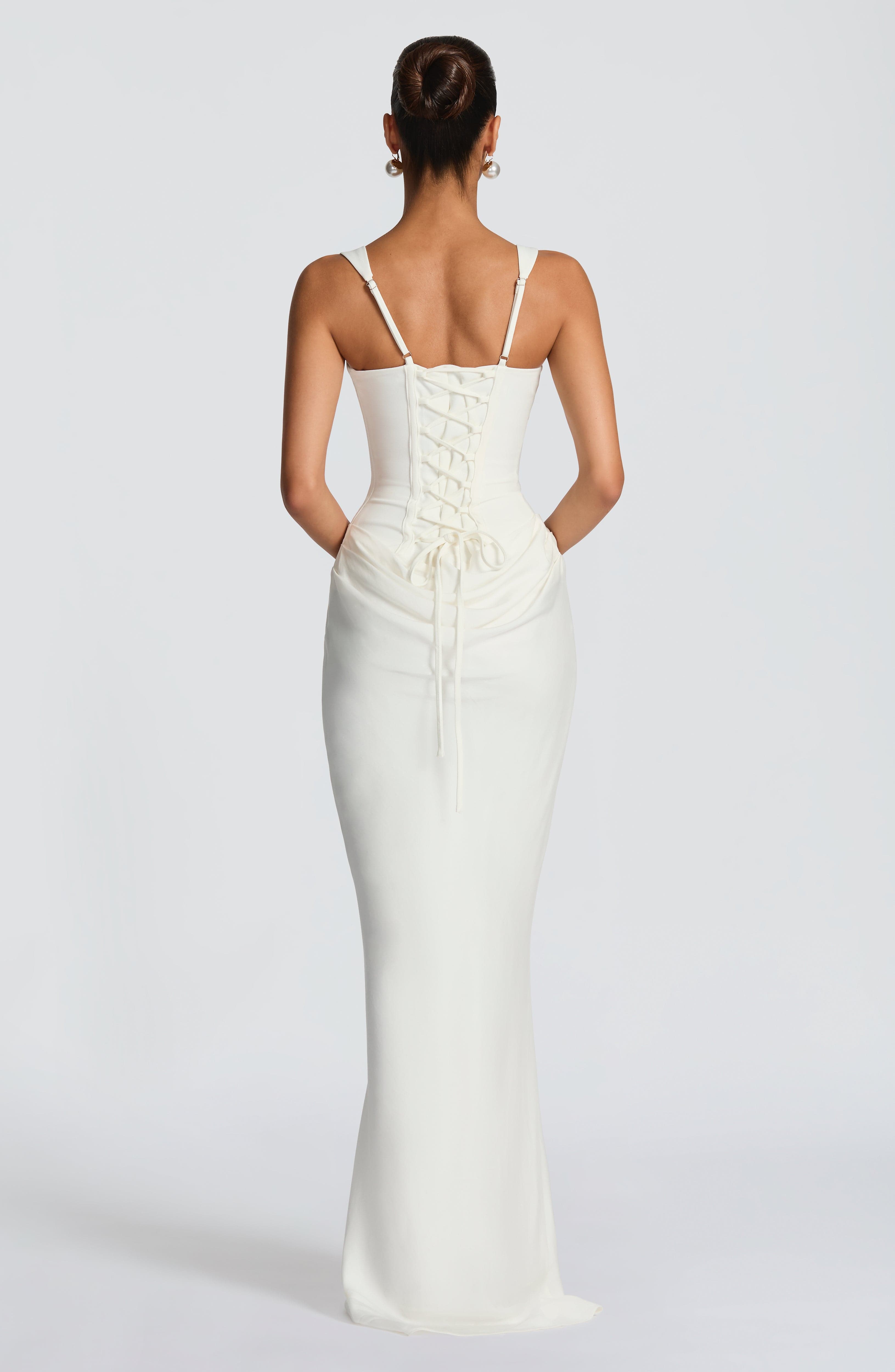 Louisse – Maxi Dress with Square Neckline