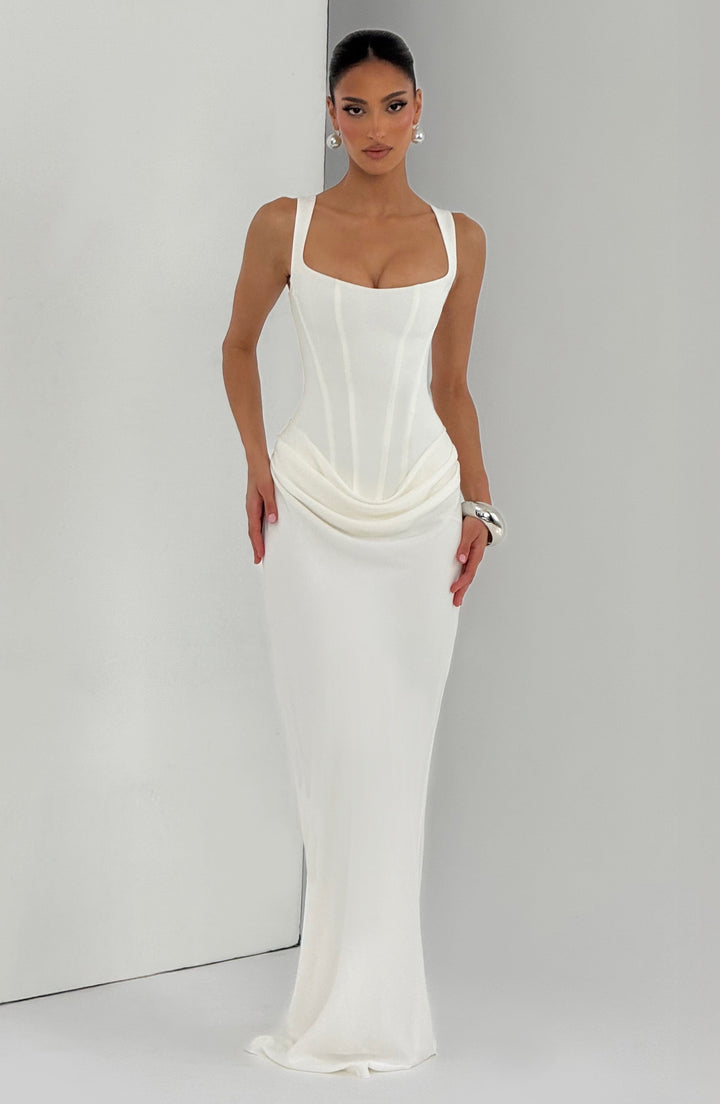 Louisse – Maxi Dress with Square Neckline
