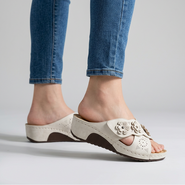 Tonie - Cushioned Platform Sandals