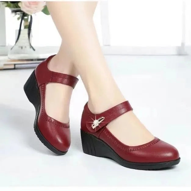 Lydia – Elegant Mid-Heel Comfort Shoes