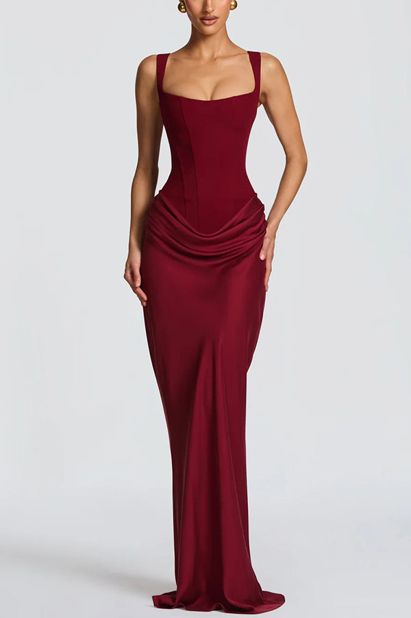Louisse – Maxi Dress with Square Neckline