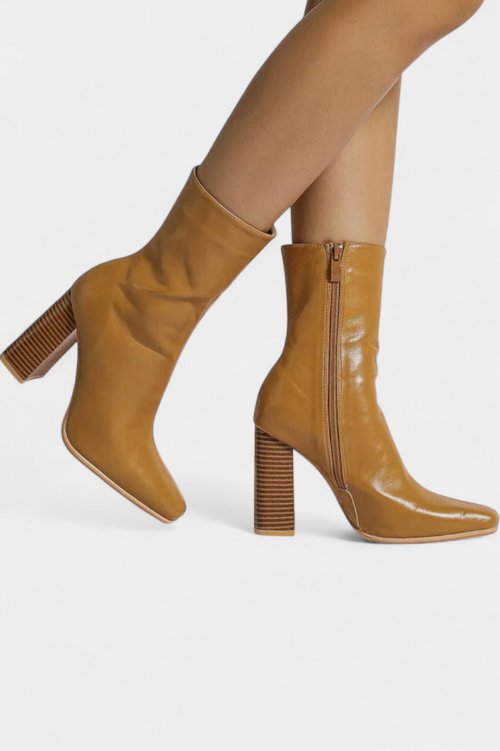 Linde Contemporary Mid-Calf Boots with a Spacious Fit