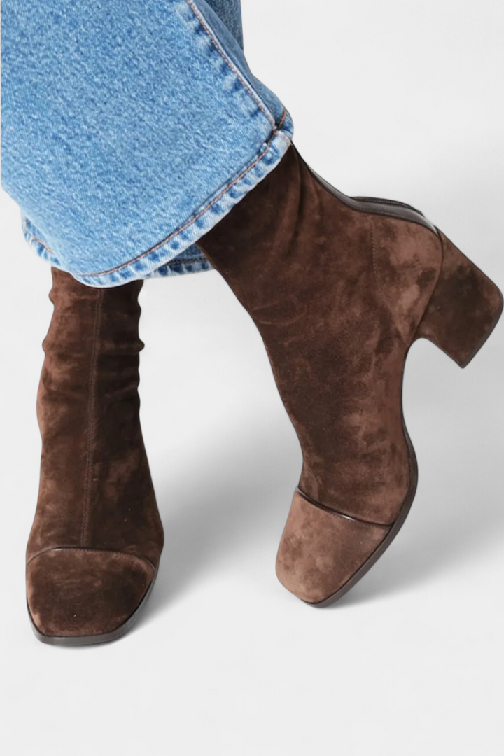 Erica Contemporary Chunky Heel Boots with Classic Design