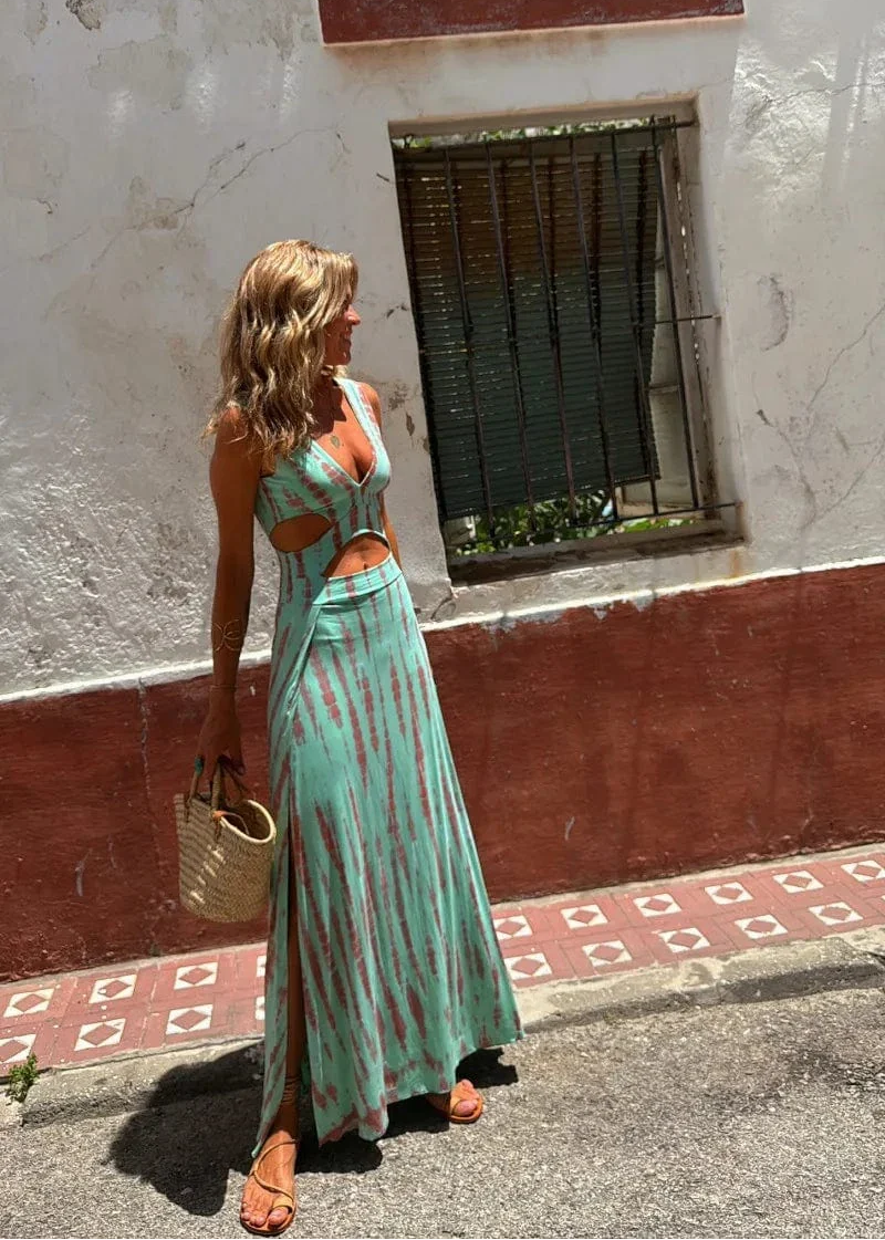 Yssa – Tie-Dye Maxi Wrap Dress