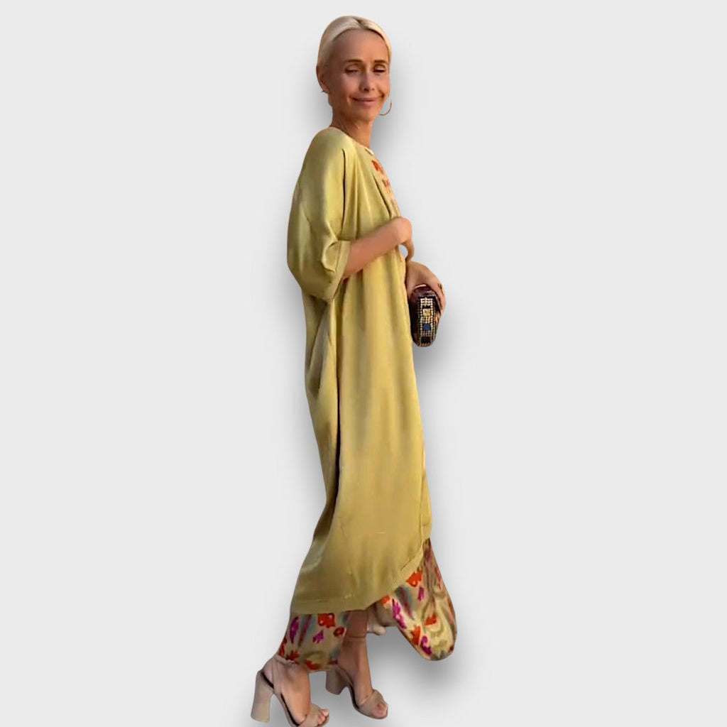 Vera – Flowing Maxi Dress with Pastel Cardigan
